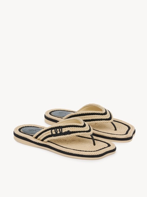 Chlo&eacute; Sand sandal