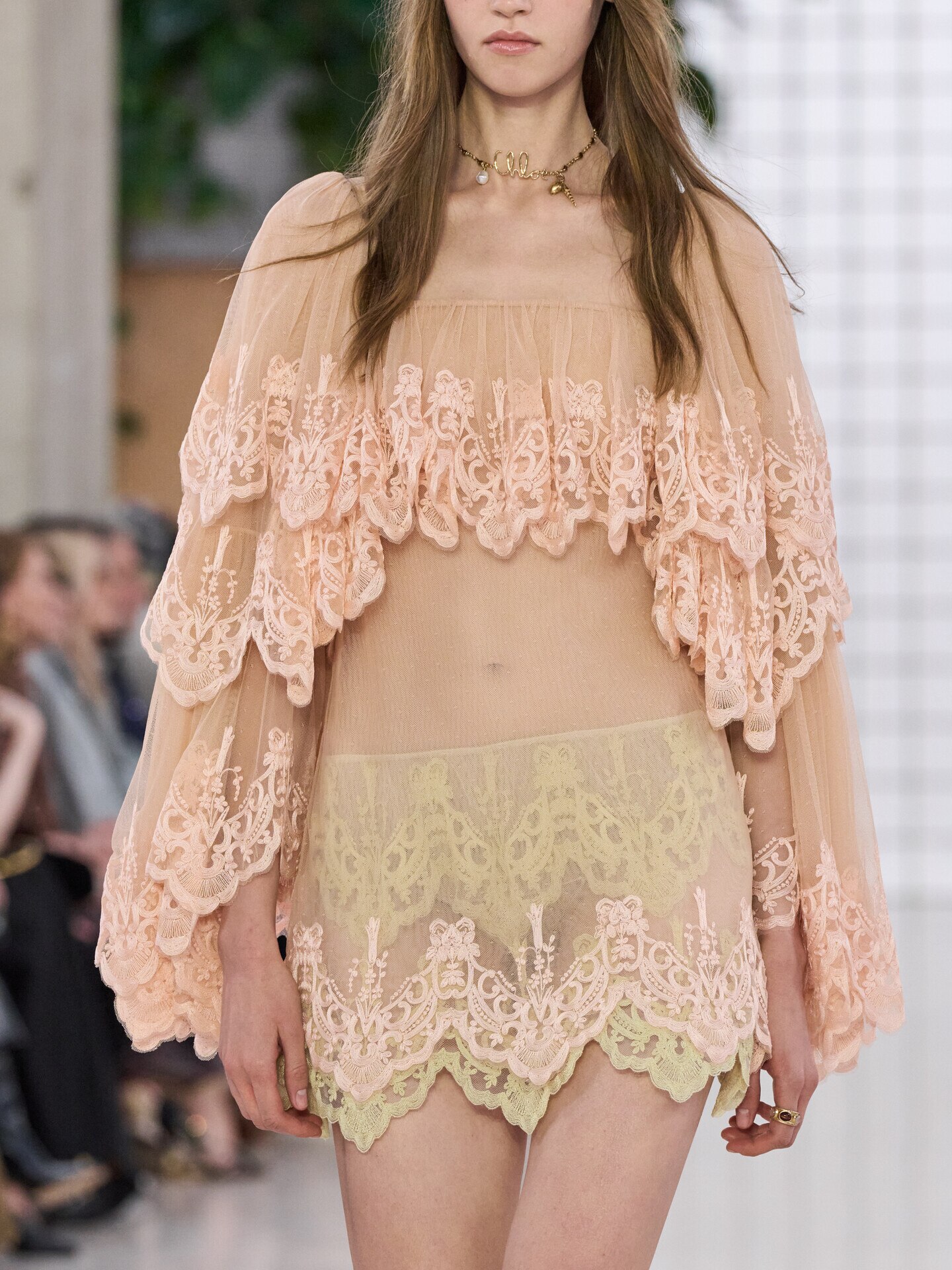 Look 29 - 2