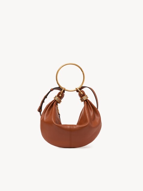 Petit sac hobo Bracelet bag en cuir grain&eacute;