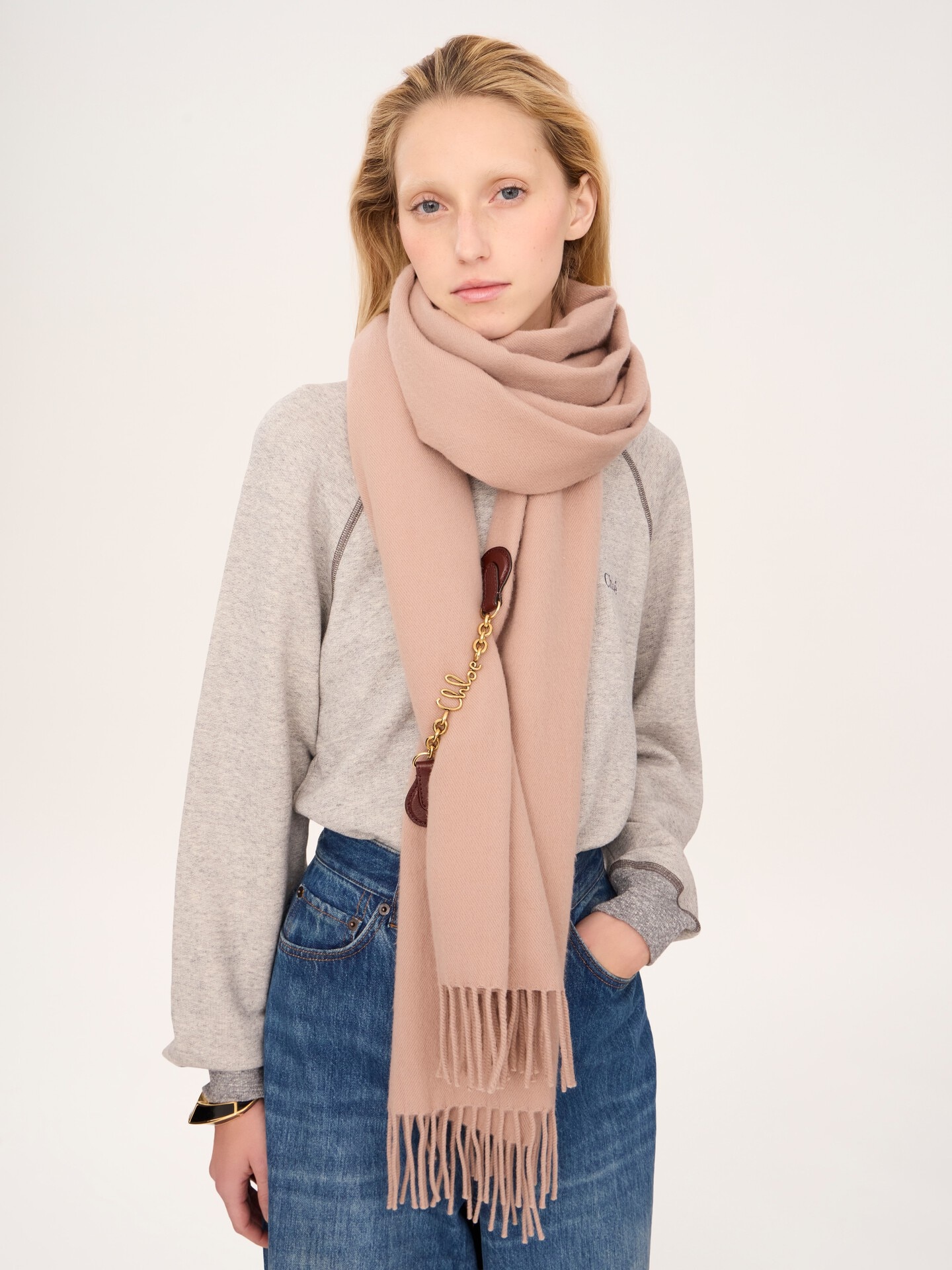 Chlo&eacute; Iconic Schal aus Wolle - 3.0