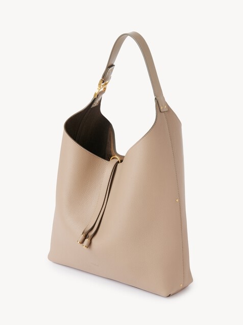 Sac hobo Marcie en cuir grain&eacute;