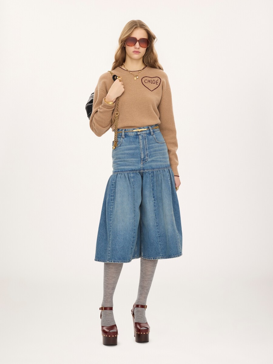 Cropped fitted logo sweater in a wool & cashmere knit - 3