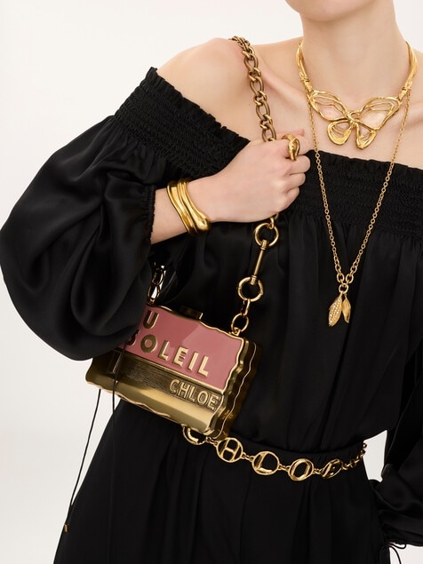 Chlo&eacute; Soleil minaudi&egrave;re with chain in brass & enamel