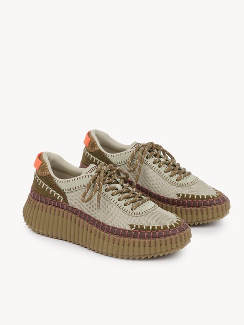Nama sneaker