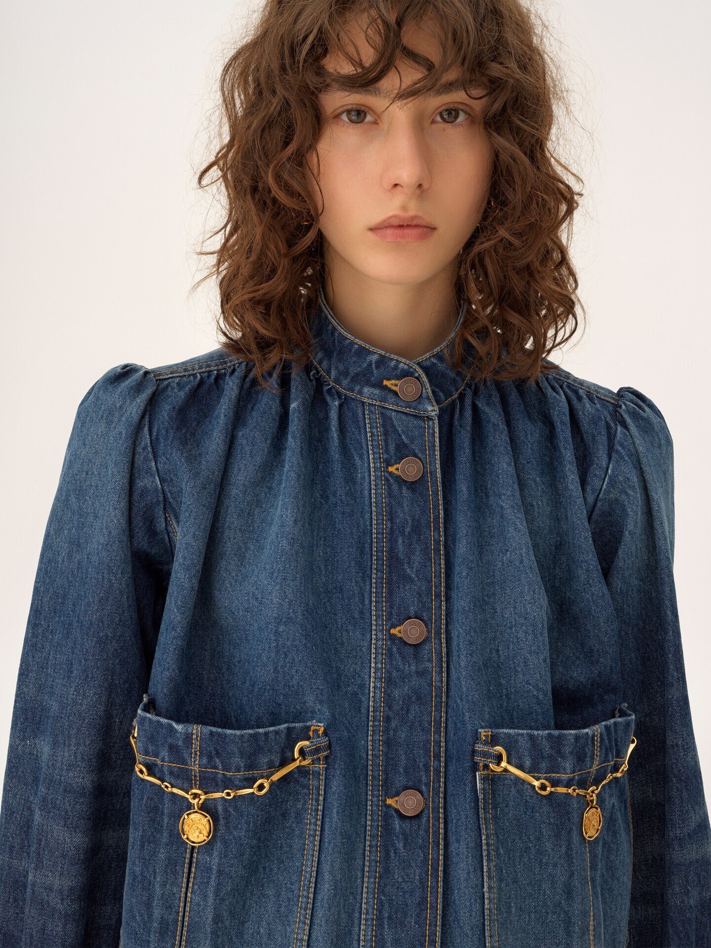 High-neck gathered jacket in denim - 5.0
