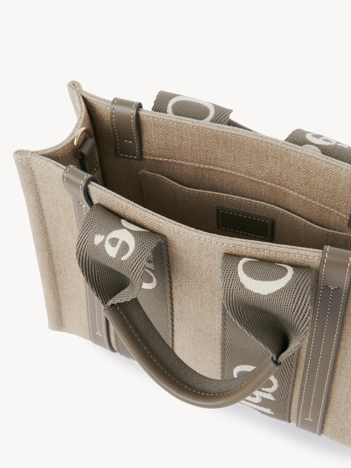 Small Woody tote bag in linen - 6
