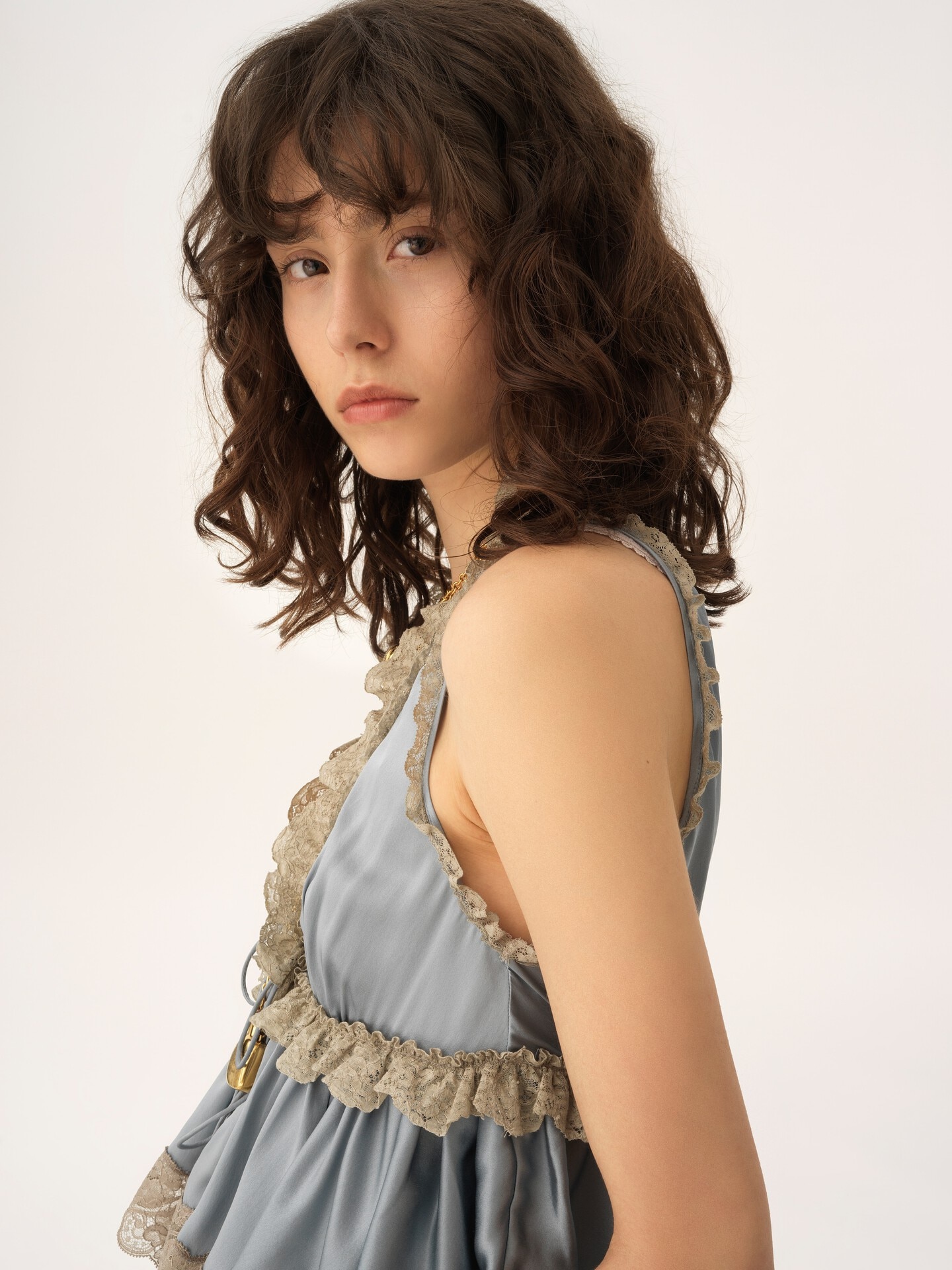 Tie-front sleeveless top in washed silk satin & lace - 5.0
