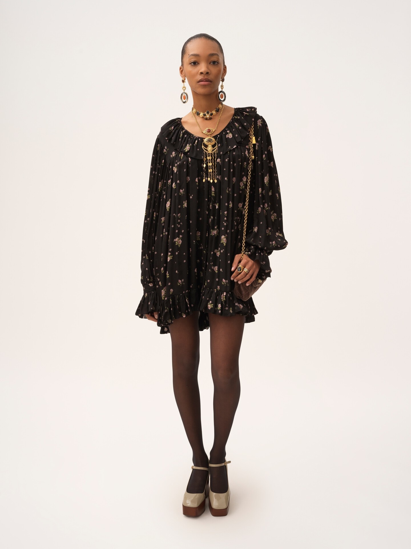 Mini robe manches longues fronc&eacute;e en charmeuse de soie - 3