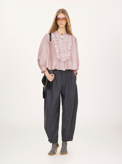 Gathered ruffled top in technical taffeta