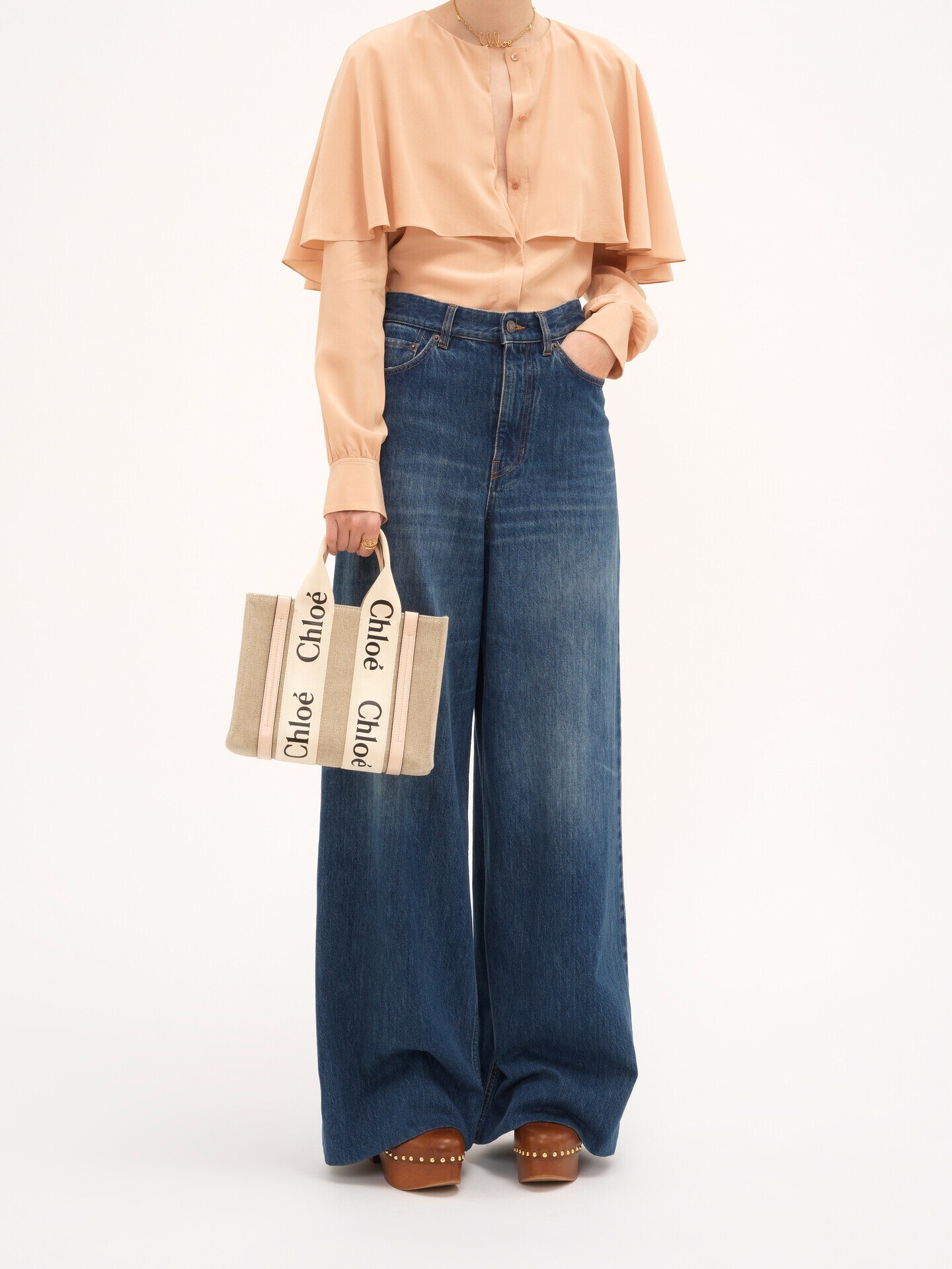 Small Woody tote bag in linen - 8