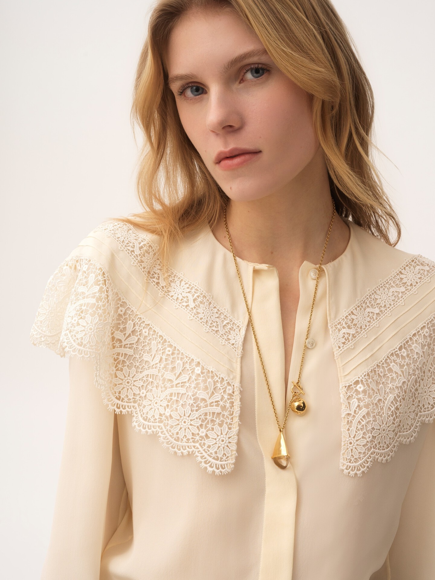 The Chlo&eacute; Prism necklace - 3