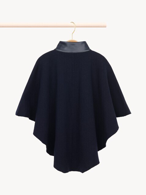 Kids' asymmetrical cape