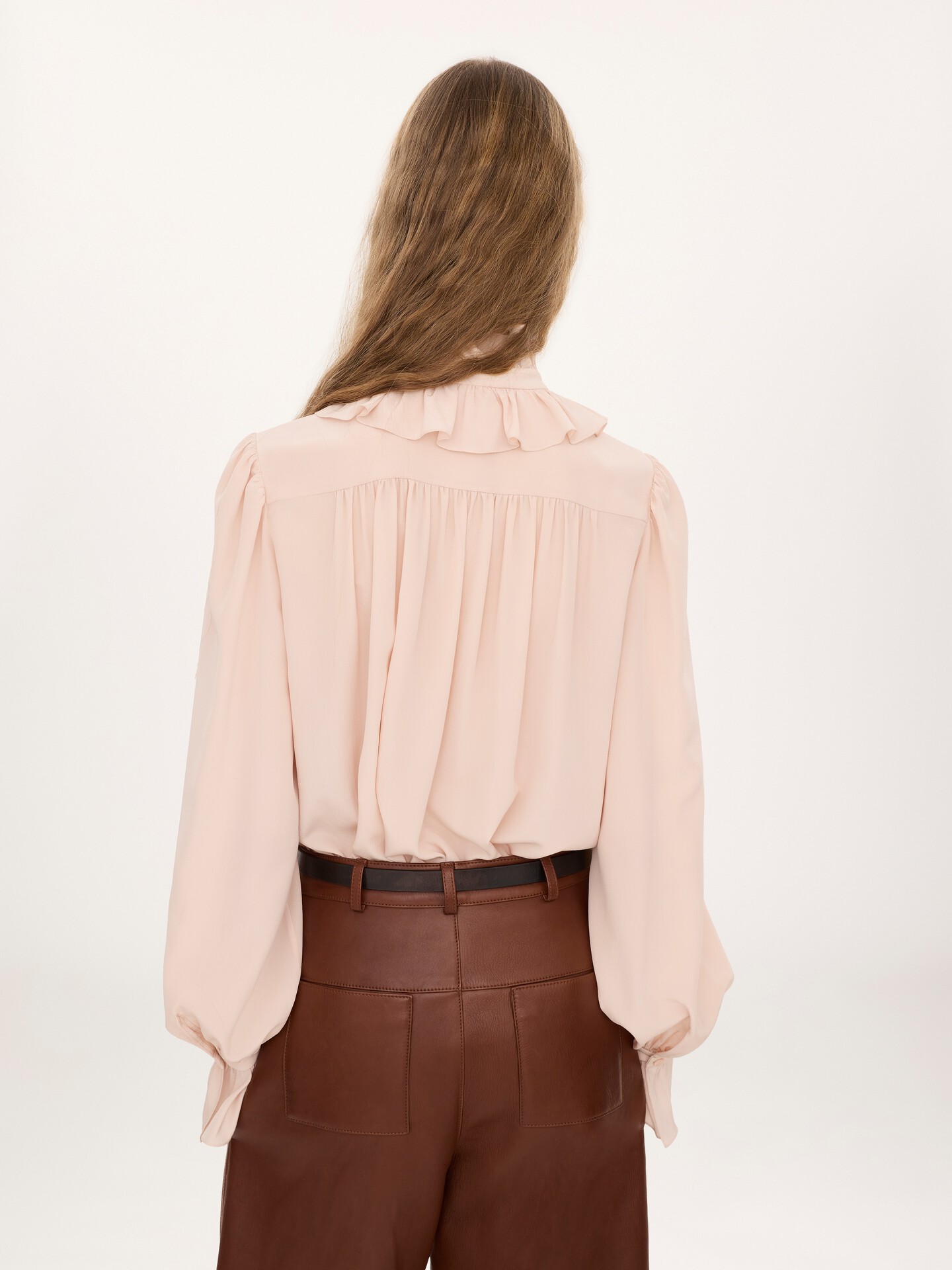 Tie-front ruffled blouse in cr&ecirc;pe de chine - 4.0