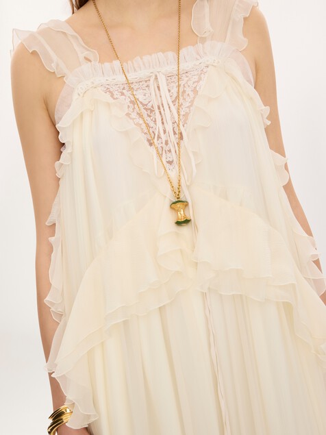 Robe longue sans manches &agrave; superpositions en mousseline de soie et dentelle