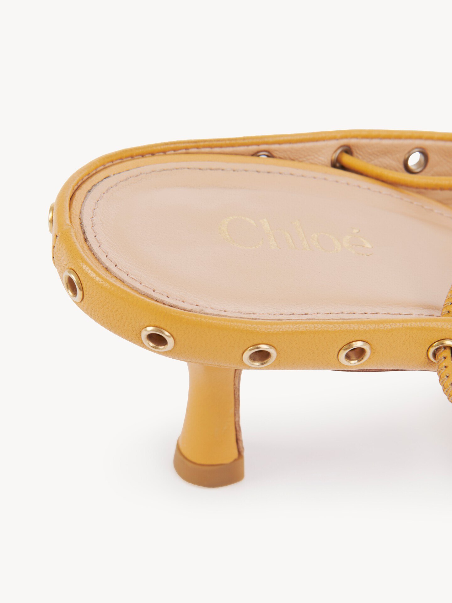 Chlo&eacute; Ghillies pump - 7