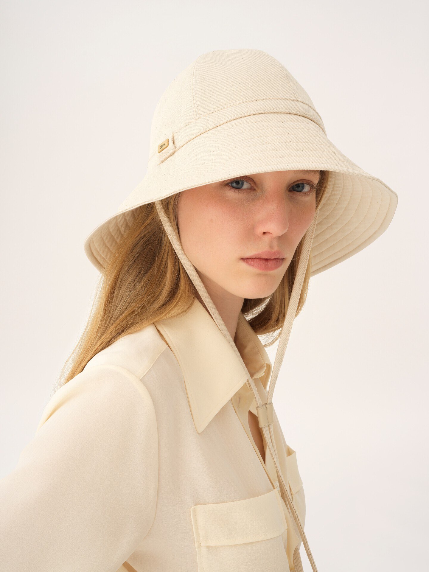 The Chlo&eacute; Breeze bucket hat in cotton - 3