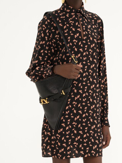 Sac porté épaule Cape bag en cuir grainé