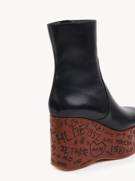 Maxime Stiefelette mit Keilabsatz