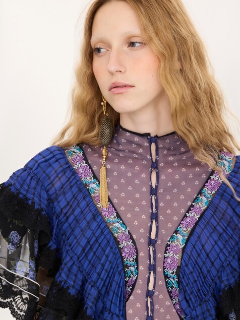 Ruffled long dress in silk mousseline & lace