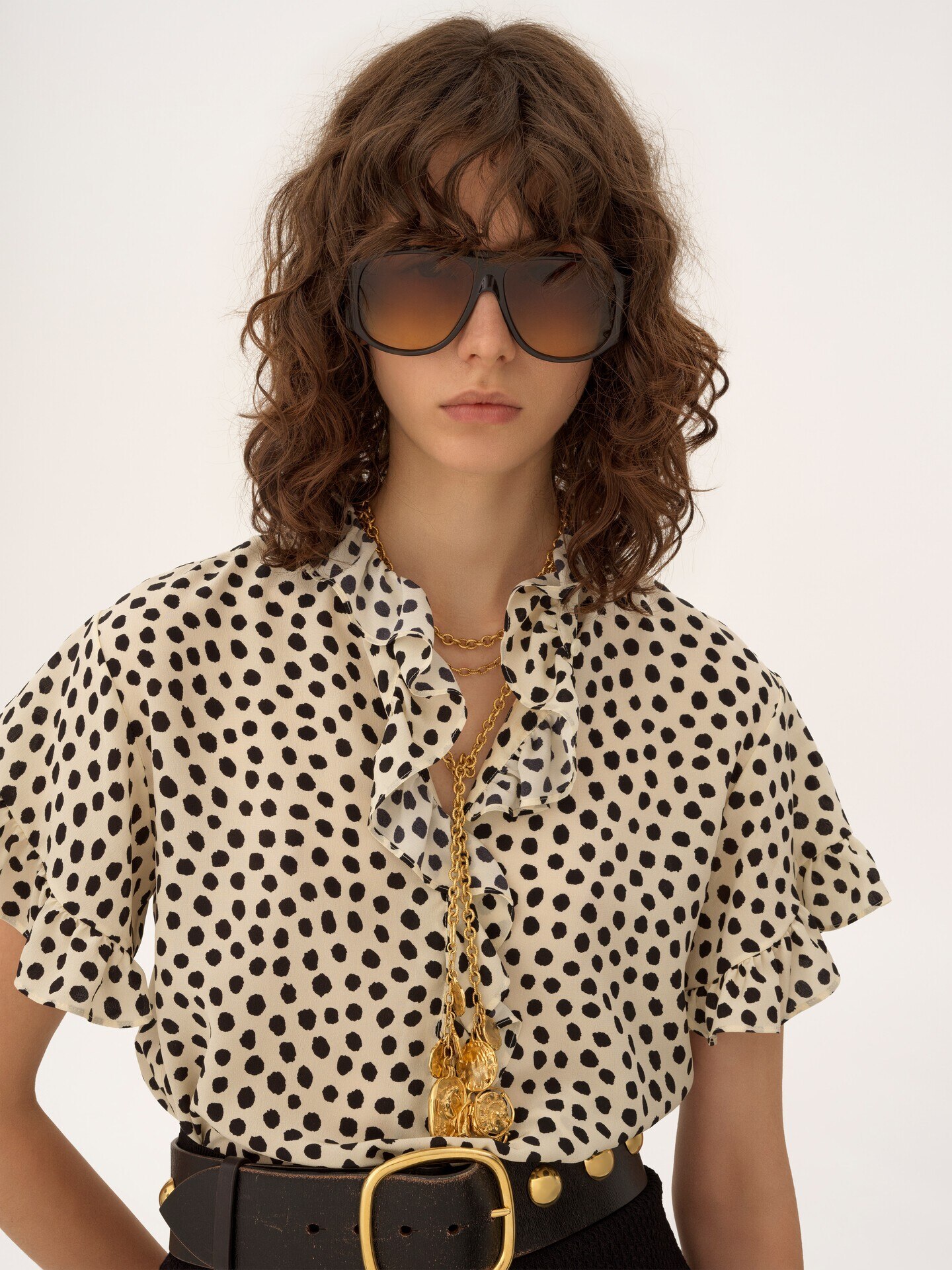 Short-sleeve ruffle top in cr&ecirc;pe de chine - 6.0