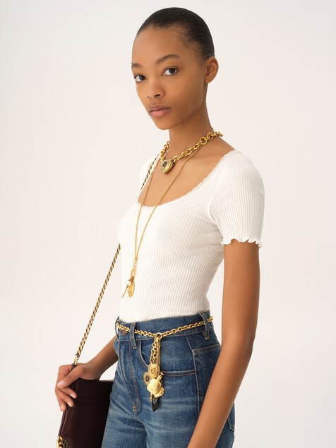 Scoop-neck fitted T-shirt in cotton