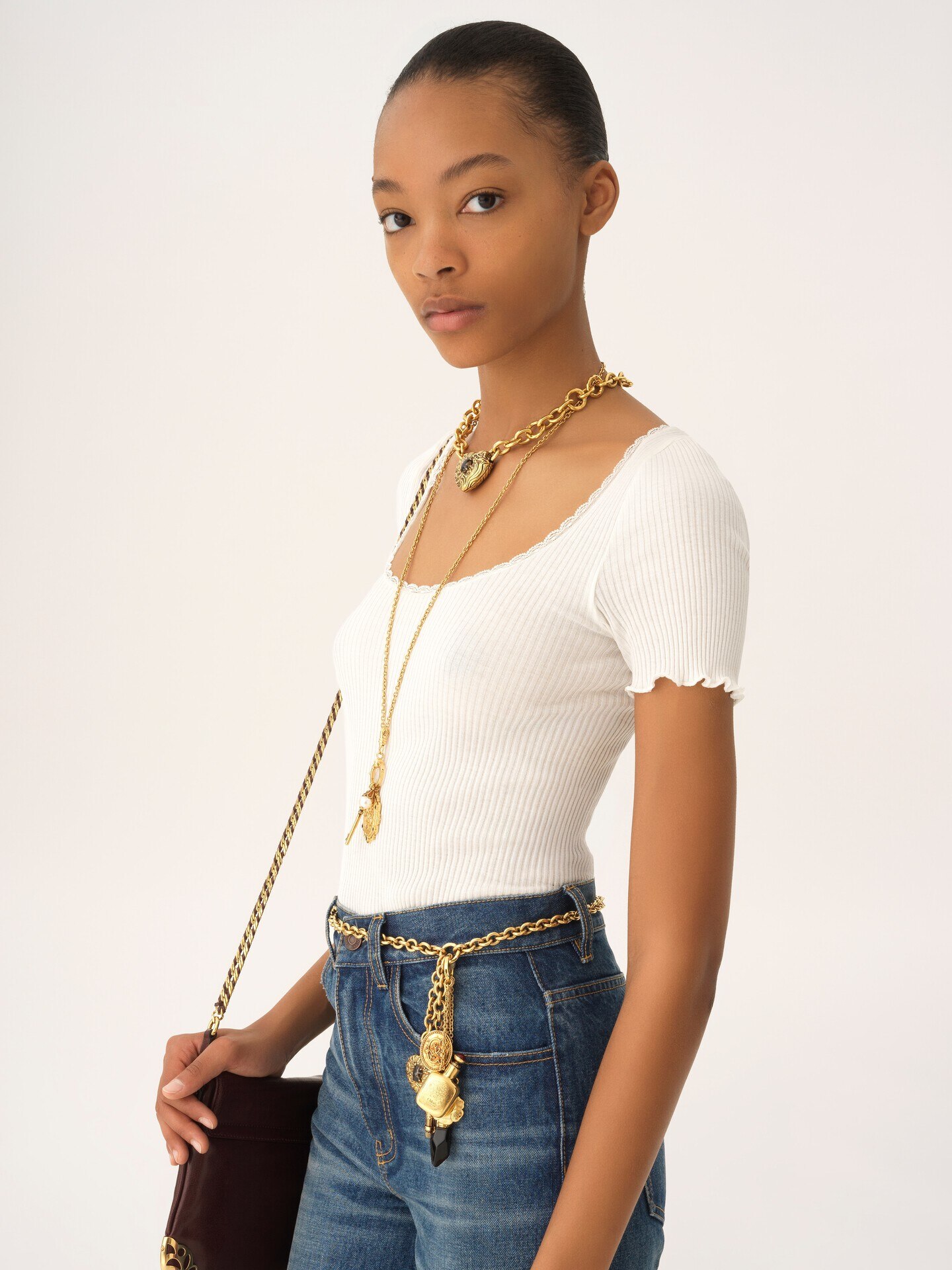 Scoop-neck fitted T-shirt in cotton - 4