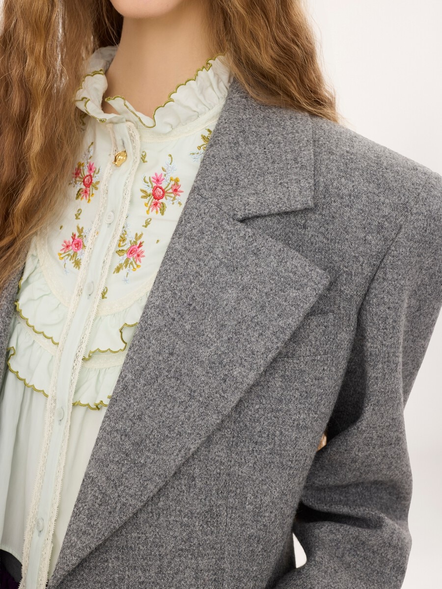 Single-breasted tailored jacket in chin&eacute; wool - 5