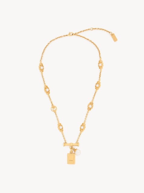 The Chlo&eacute; Classy necklace