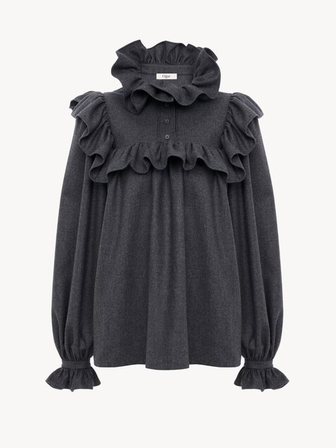 ウール＆カシミアフランネル製ハイネック フリルトップス