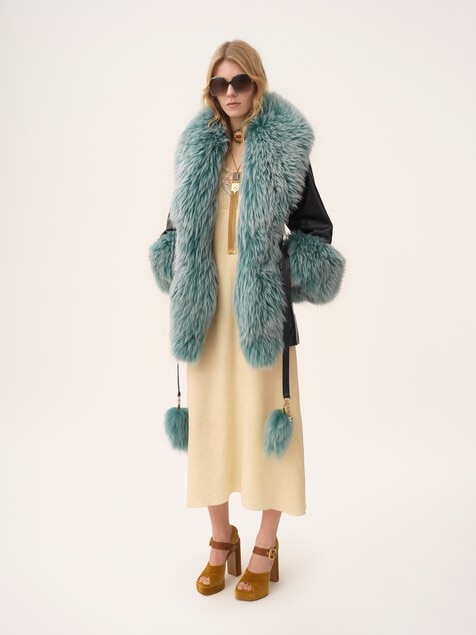 Cappotto corto in pelle