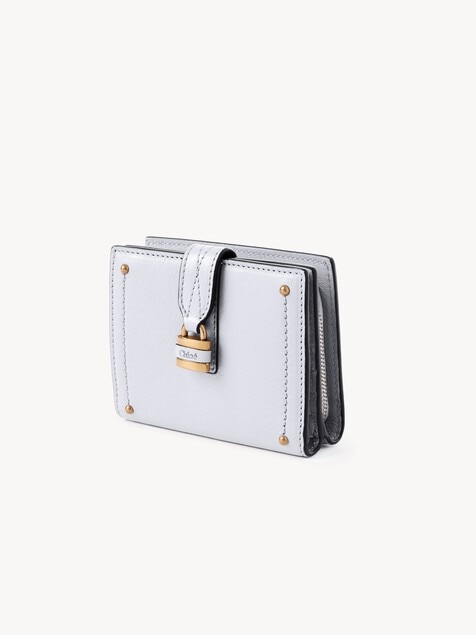 Paddington square wallet in grained leather