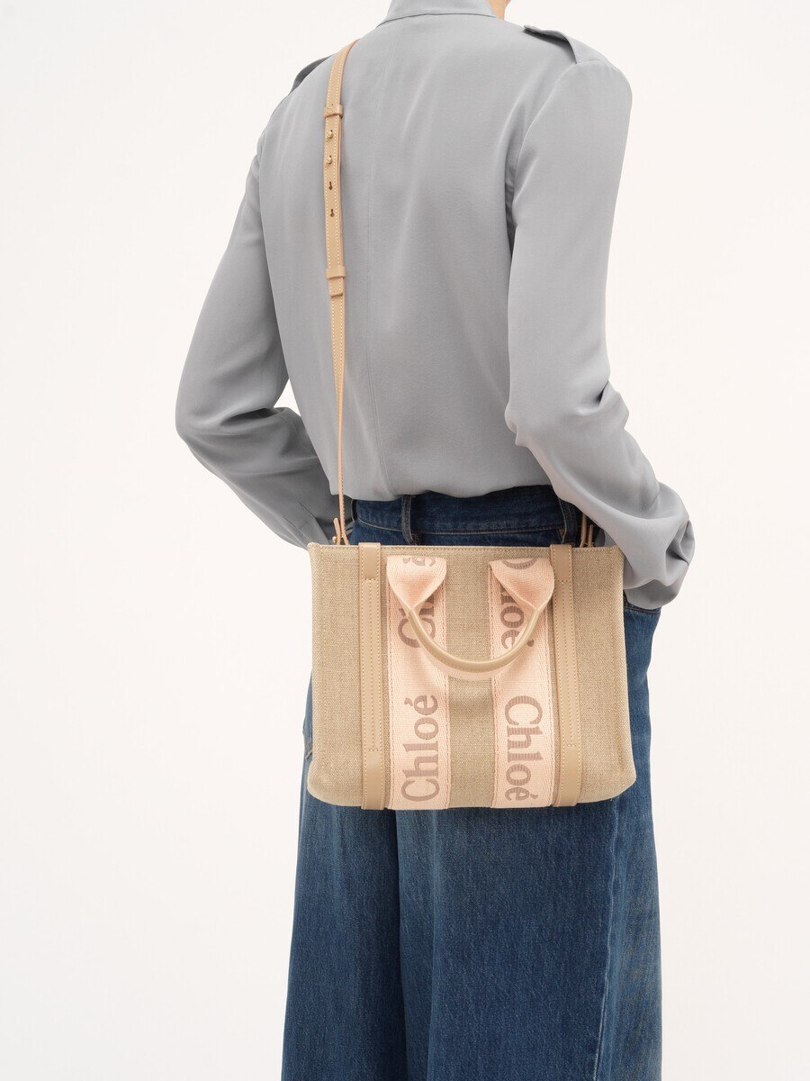 Small Woody tote bag in linen - 4