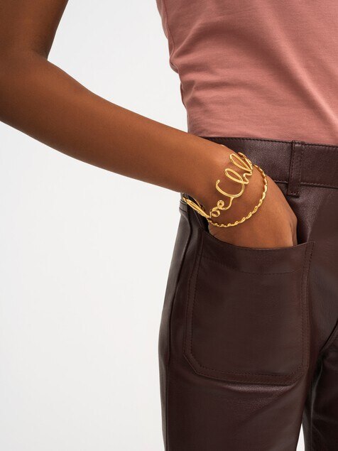 The Chlo&eacute; Iconic bracelet set