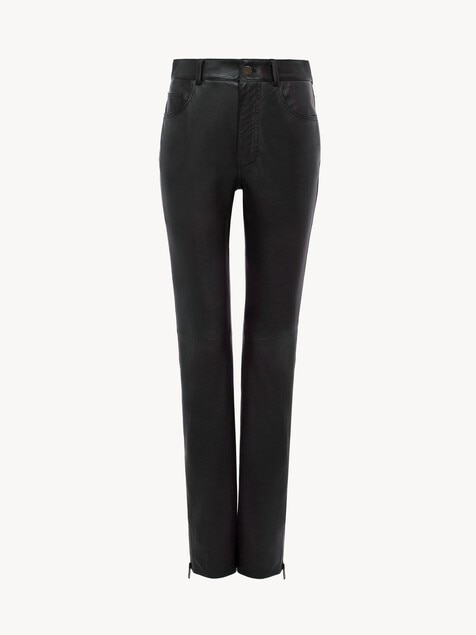 Slim trousers in leather