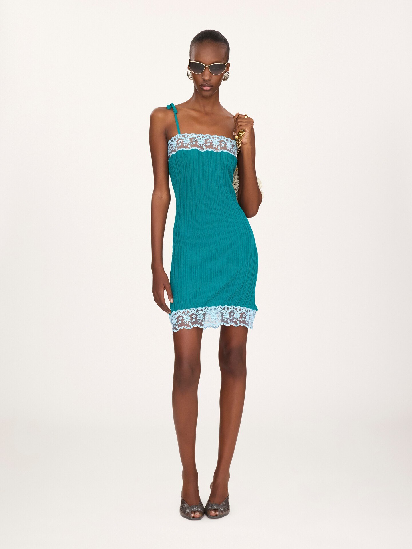 Sleeveless fitted mini dress in a wool knit & lace - 3