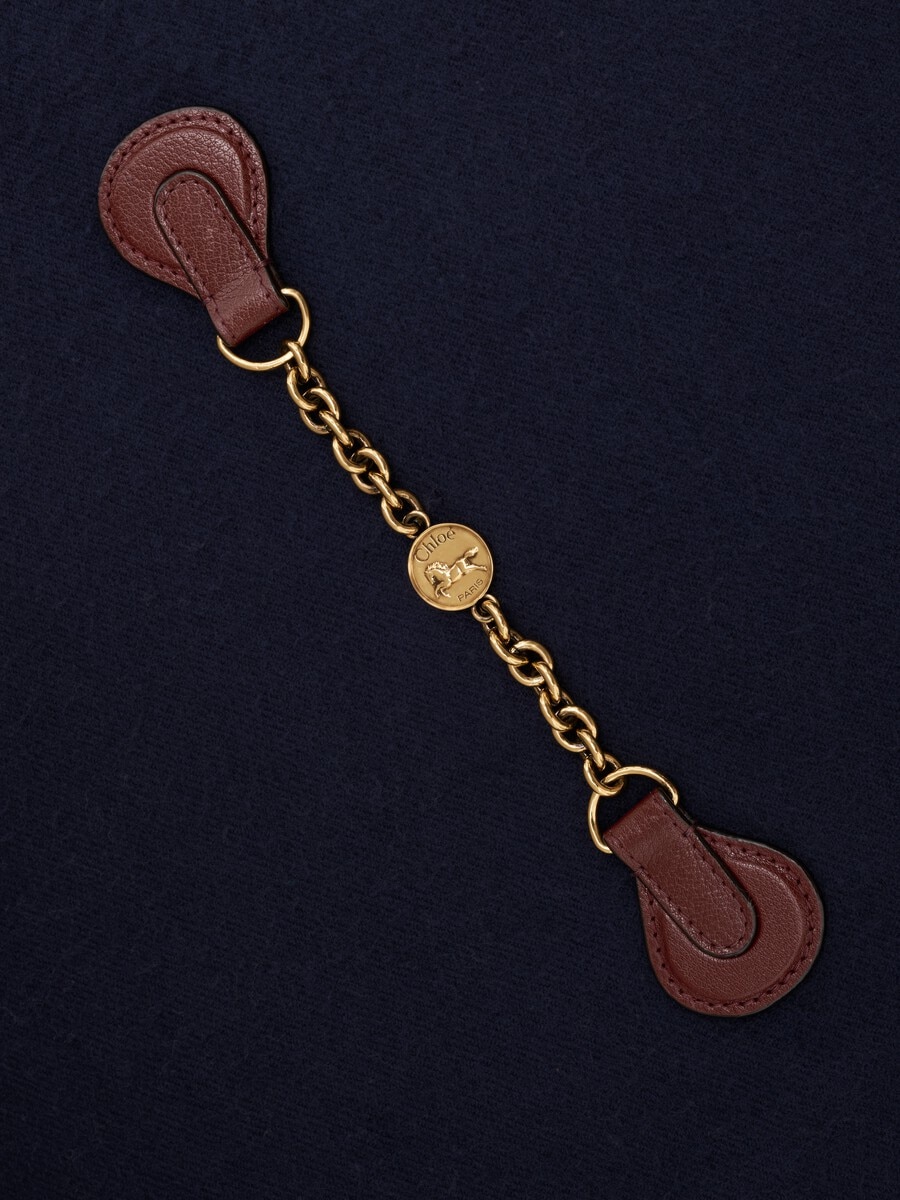 The Chlo&eacute; Horse Medal scarf in wool - 7
