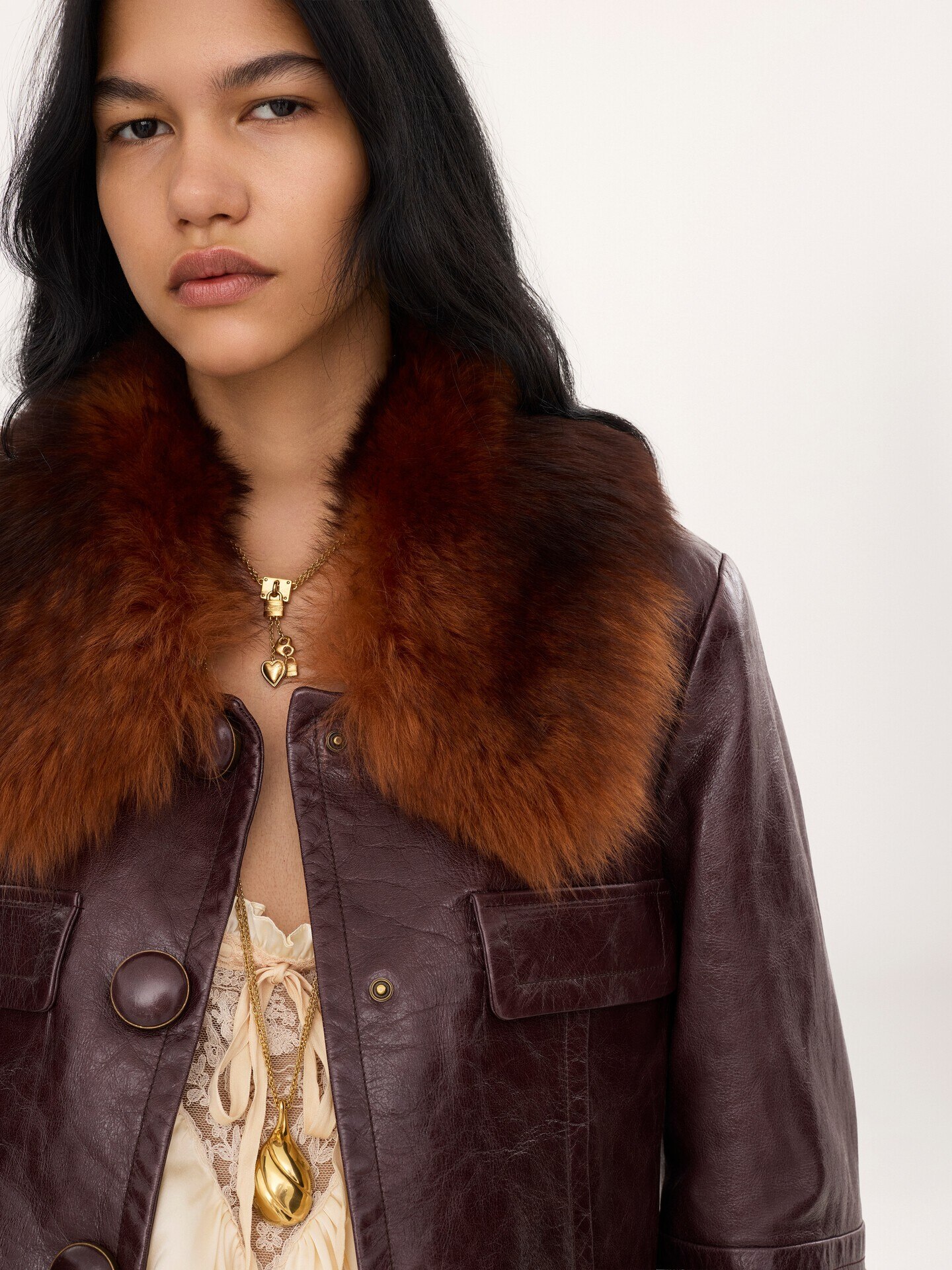 Chaqueta cropped de cuero - 5.0