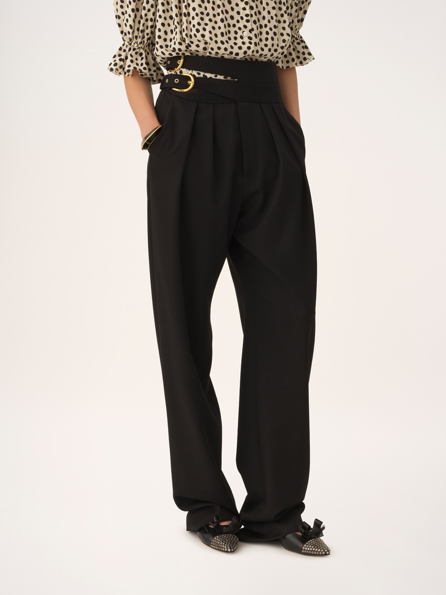 High-rise tailored pants in wool grain de poudre - 6