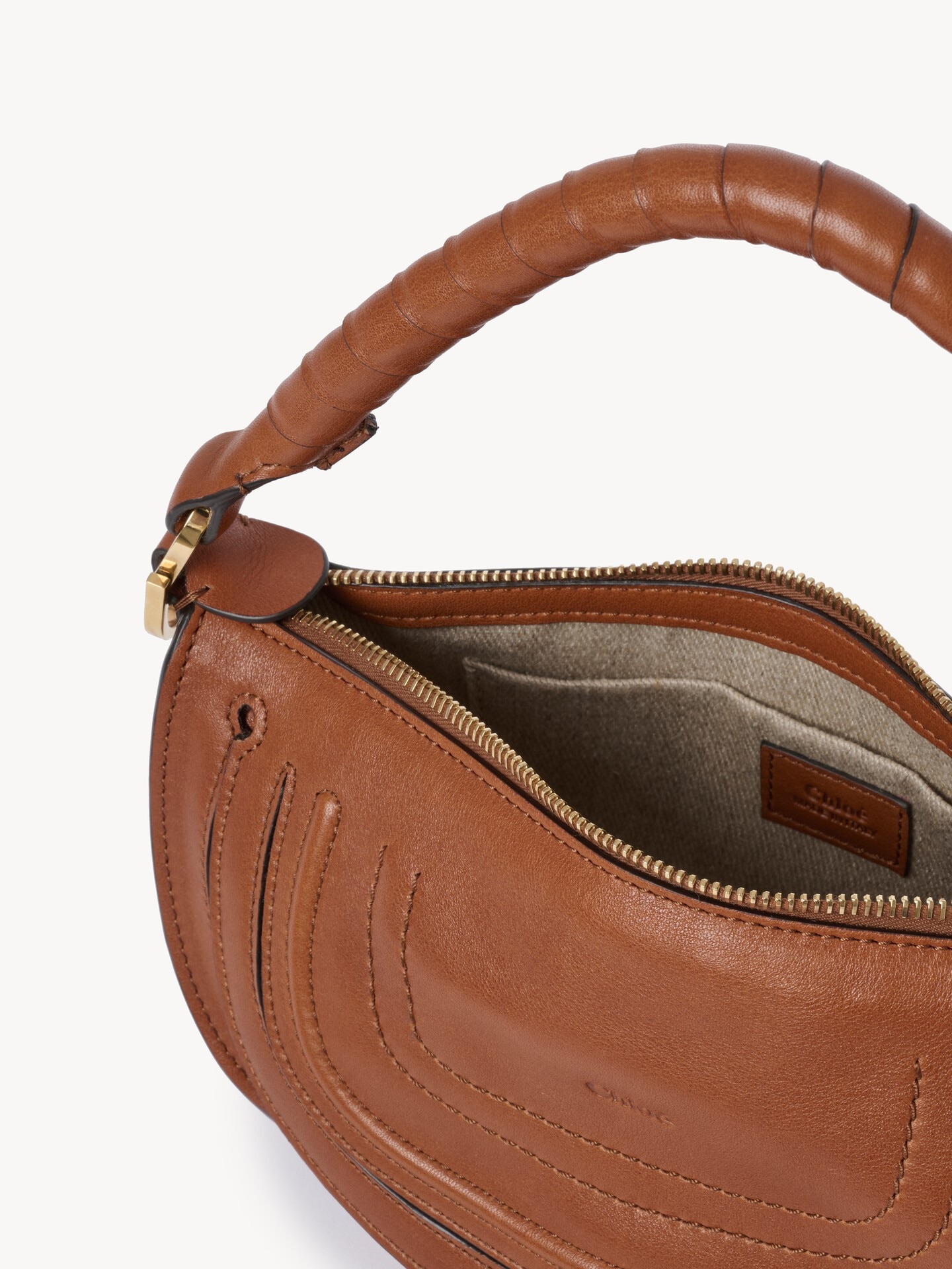 Marci Mini-Schultertasche aus weichem Leder - 5