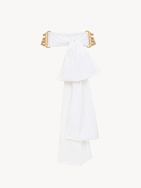 The Chlo&eacute; Bow chain belt