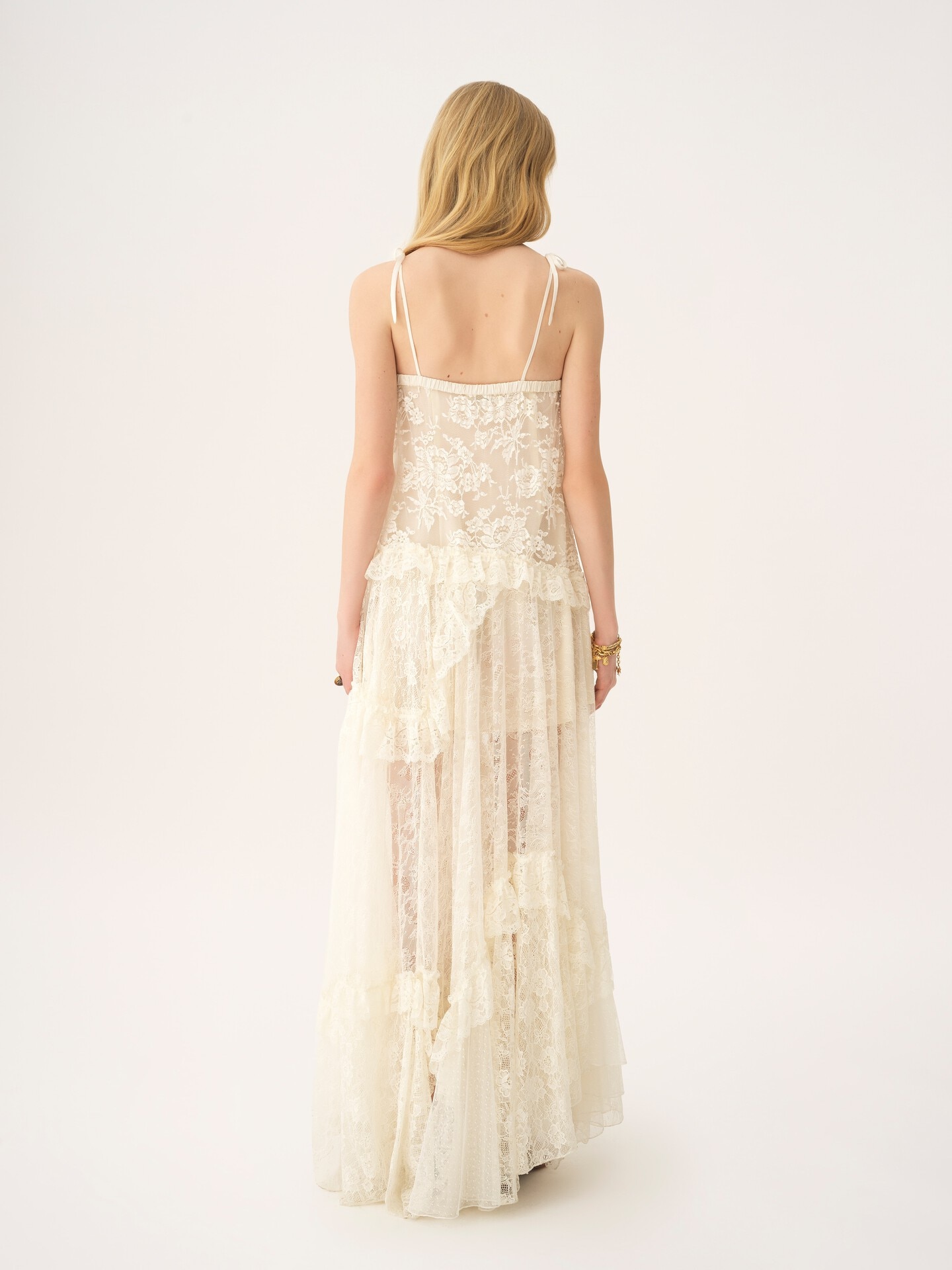 Robe longue à fines bretelles en dentelle brodée - 5