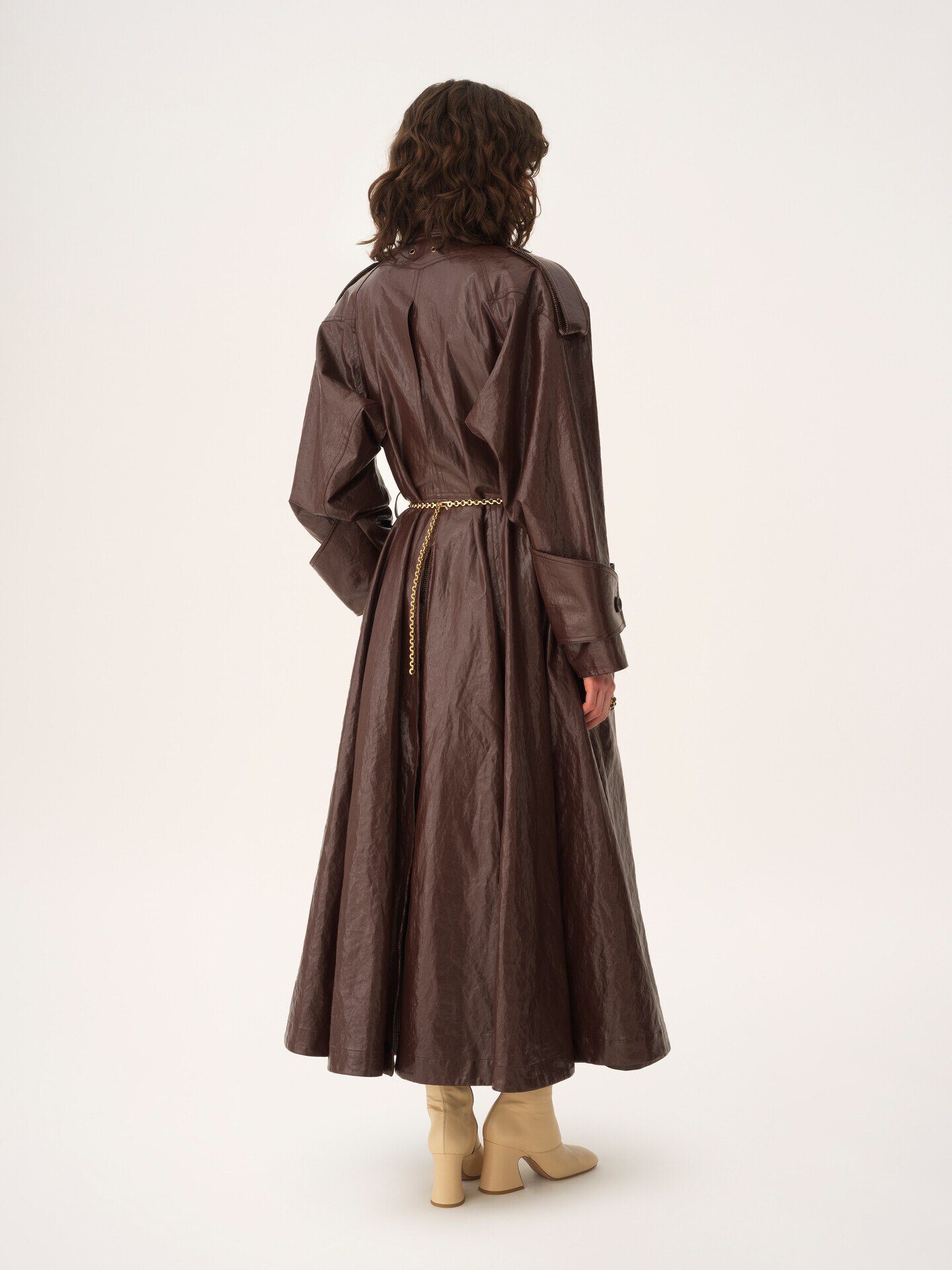 Manteau cavalier long crois&eacute; en lin enduit - 7