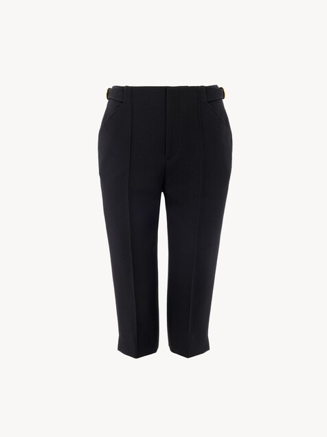 Tailored capri pants in wool cr&ecirc;pe