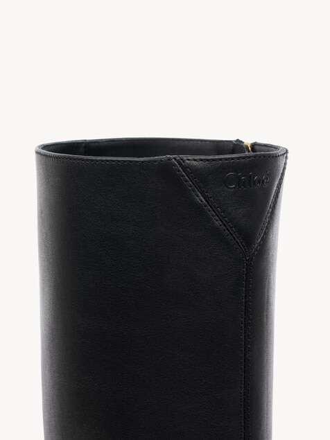 Phoenix heeled boot