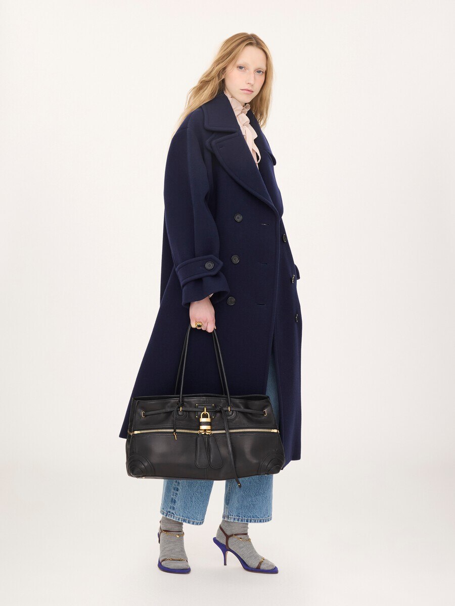 Bolso East-West Paddington Sling grande de cuero suave - 9