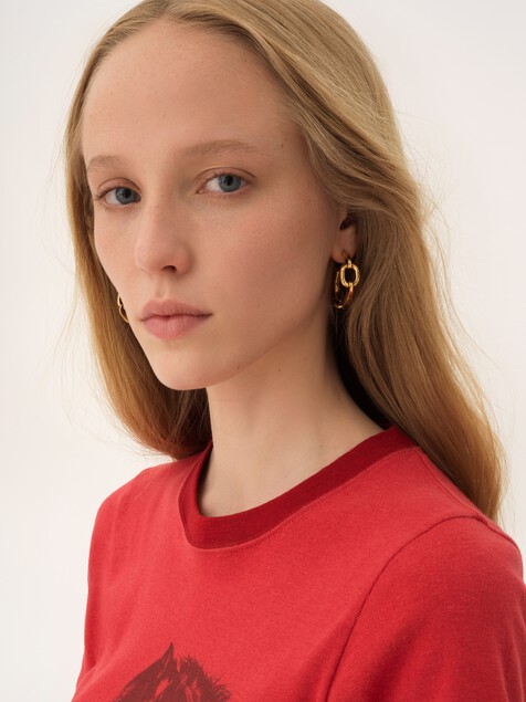 The Chlo&eacute; Spirit hoop earrings