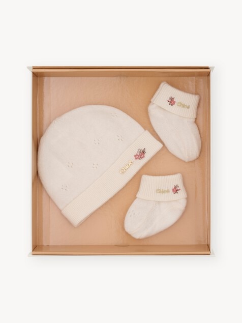 Baby gift set hat & slippers