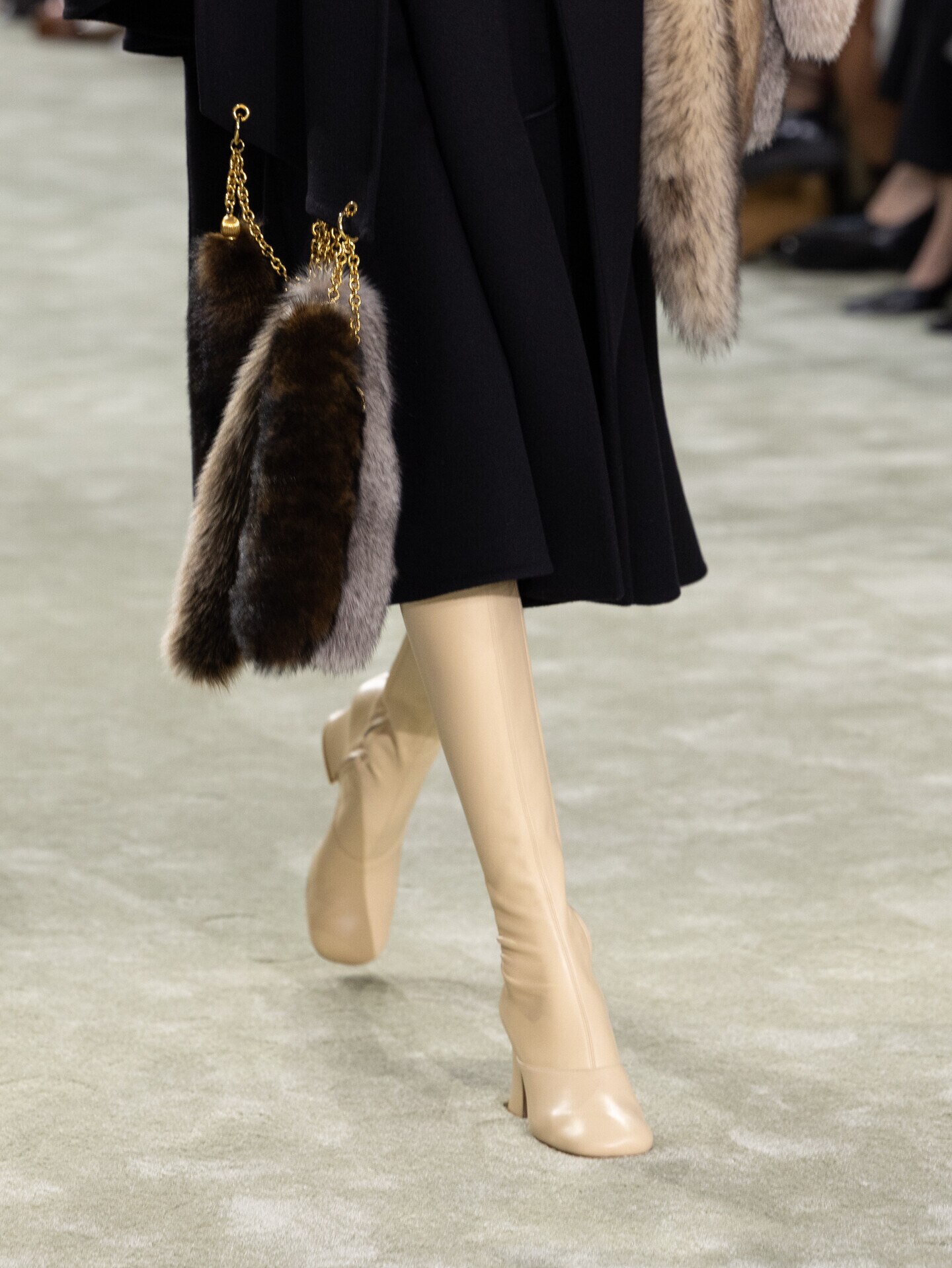 Look 28 - 2