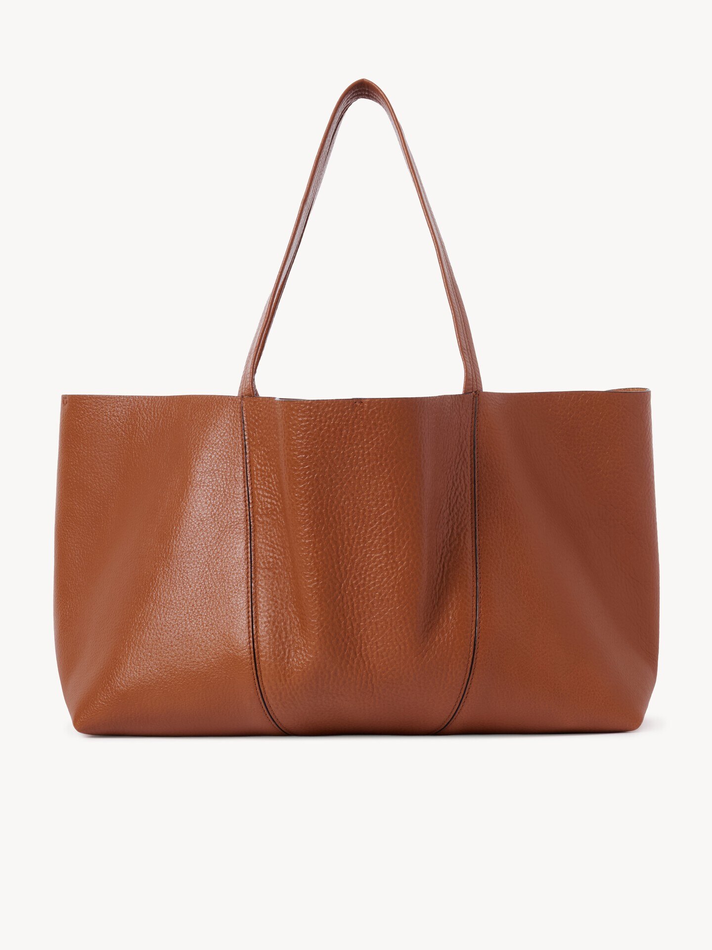 Chlo&eacute; Spin east-west tote bag in grained leather - 5.0