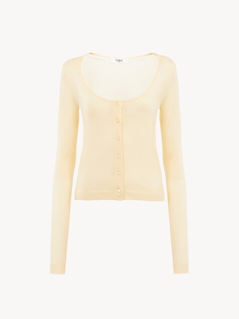Scoop-neck fitted cardigan in superfine wool knit